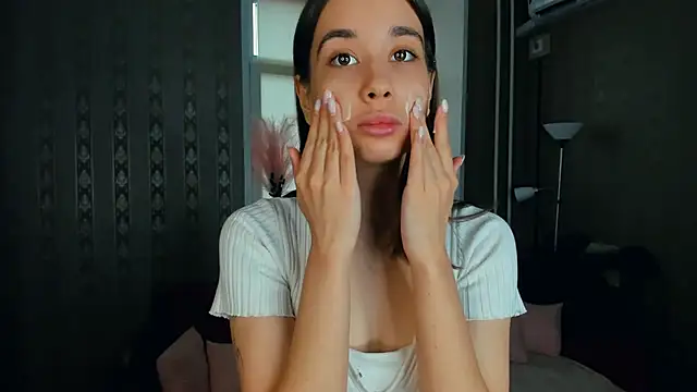 Snapshot of JacalynSchreiber chatting on December 4, 2025, 10:03 am JacalynSchreiber online show from December 4, 2025, 10:03 am