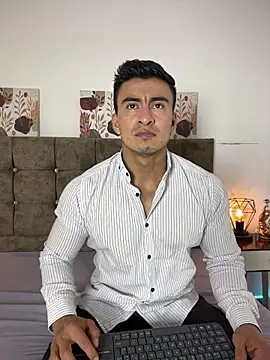 Chris Clarck online show from January 10, 2026, 8:04 pm