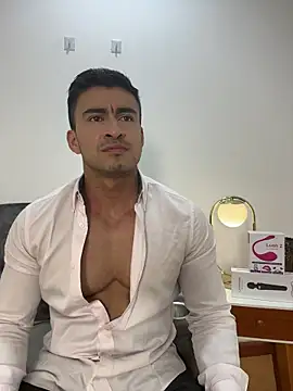 Chris Clarck online show from November 20, 2025, 7:58 pm