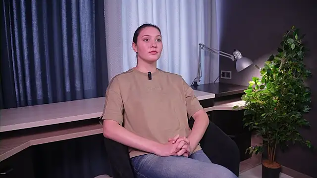 Snapshot of RubyZadroga chatting on November 5, 2025, 3:20 am RubyZadroga online show from November 5, 2025, 3:20 am