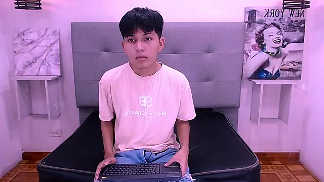 Mortelle  online show from November 11, 2025, 2:34 pm