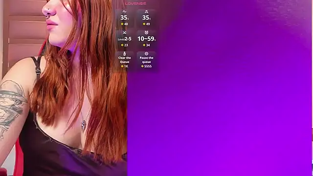 Snapshot of FiorellaRicci_ chatting on November 25, 2025, 1:44 pm FiorellaRicci online show from November 25, 2025, 1:44 pm