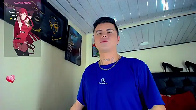 Snapshot of Sebastian_Loaiza chatting on November 4, 2025, 5:50 pm Sebastian Loaiza online show from November 4, 2025, 5:50 pm