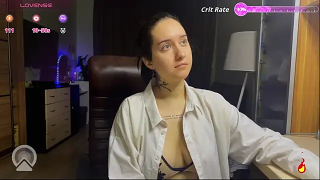 Snapshot of ShadowEve chatting on November 14, 2025, 3:15 pm ShadowEve online show from November 14, 2025, 3:15 pm