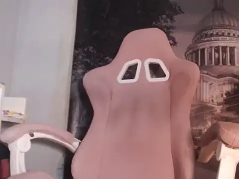 Snapshot of valkyriaxxx_ chatting on November 8, 2025, 7:56 am valkyriaxxx online show from November 8, 2025, 7:56 am