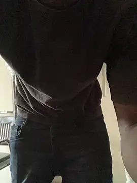 Ndodemnyamaxh online show from December 4, 2025, 7:07 am