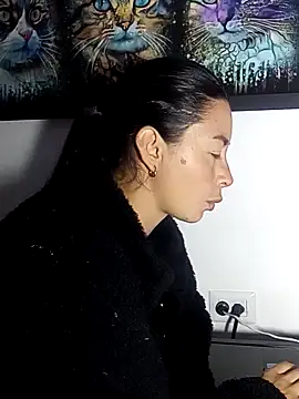 Snapshot of NathyMilf_ chatting on November 17, 2025, 8:29 am NathyMilf online show from November 17, 2025, 8:29 am