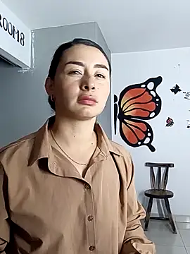 Snapshot of NathyMilf_ chatting on November 28, 2025, 4:34 am NathyMilf online show from November 28, 2025, 4:34 am