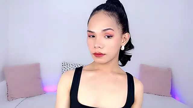 ursexydelancy  online show from December 5, 2025, 1:10 pm