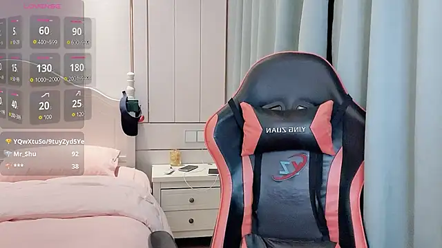 Snapshot of BvBver chatting on November 7, 2025, 3:16 pm BvBver online show from November 7, 2025, 3:16 pm