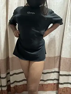 Jessica anjali online show from November 6, 2025, 6:50 am