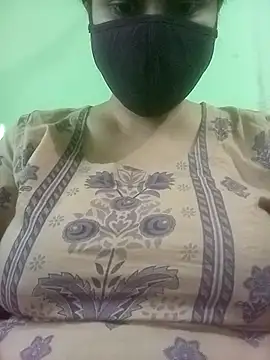 Snapshot of Tina_250 chatting on February 16, 2026, 2:21 am Tina 250 online show from February 16, 2026, 2:21 am