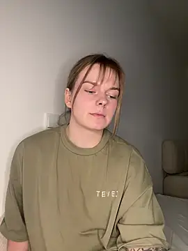 Snapshot of LisaFreierxx chatting on May 11, 2026, 4:04 pm LisaFreierxx online show from May 11, 2026, 4:04 pm