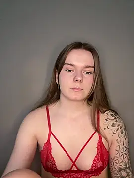 Snapshot of LisaFreierxx chatting on April 12, 2026, 10:29 am LisaFreierxx online show from April 12, 2026, 10:29 am