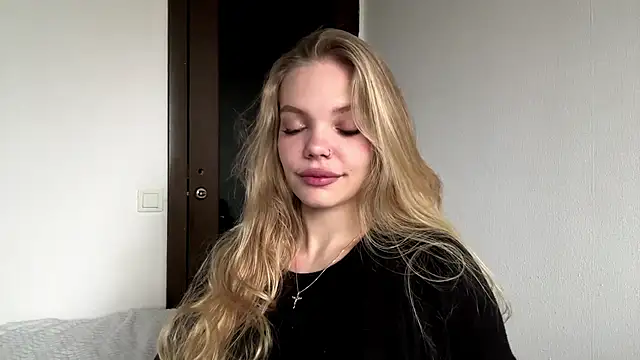 SweetAmelia69 online show from November 23, 2025, 5:39 am