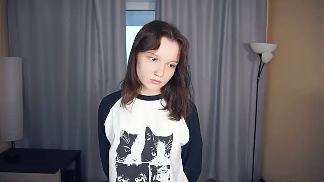 Snapshot of YerGriffing chatting on November 10, 2025, 6:40 am YerGriffing online show from November 10, 2025, 6:40 am