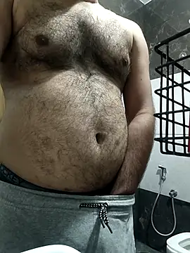 funnyboy 069 online show from November 14, 2025, 2:59 am