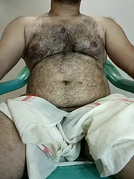 funnyboy 069 online show from November 21, 2025, 7:35 pm