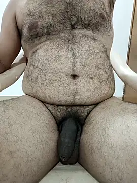 funnyboy 069 online show from April 18, 2026, 7:07 pm