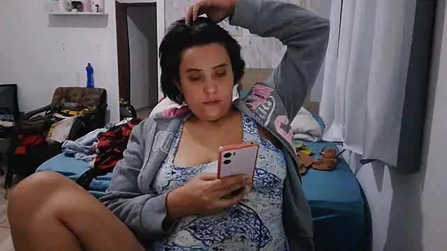 BIADELICIA1 online show from July 12, 2026, 1:17 am