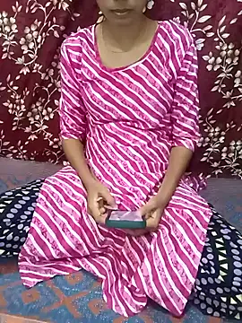 American tourist online show from November 2, 2025, 7:24 am