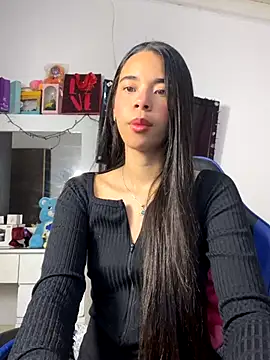 Snapshot of Milleradhara24 chatting on November 28, 2025, 6:52 pm Milleradhara24 online show from November 28, 2025, 6:52 pm