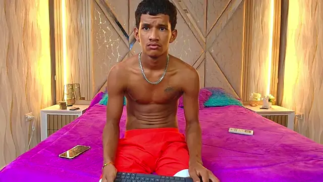 Snapshot of Boy_savoy chatting on November 14, 2025, 7:28 pm Boy savoy online show from November 14, 2025, 7:28 pm