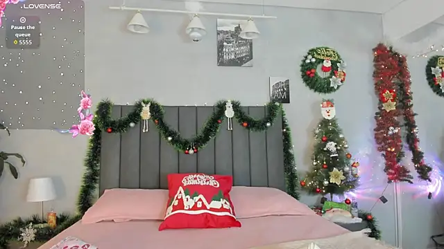 kendra london online show from November 28, 2025, 11:10 am