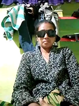 Sexy monikah online show from December 15, 2025, 3:29 pm