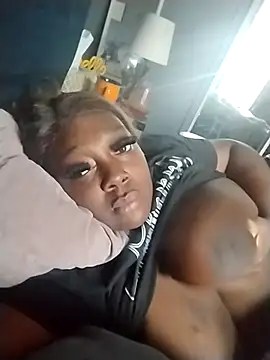 BiancaClarkson online show from November 11, 2025, 7:30 pm