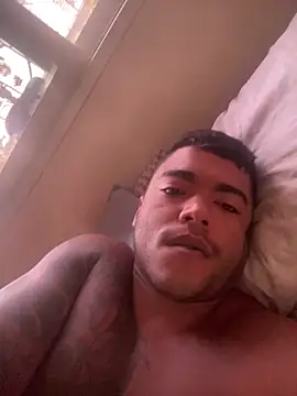 Snapshot of reidosuco chatting on December 17, 2025, 10:42 am reidosuco online show from December 17, 2025, 10:42 am