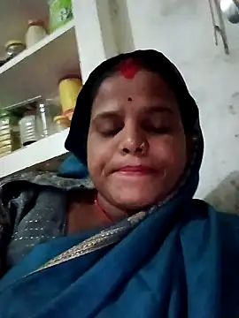 Snapshot of CUTE_SIMY chatting on December 14, 2025, 2:11 pm CUTE SIMY online show from December 14, 2025, 2:11 pm