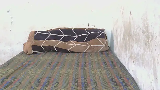 Sneha lovely01 online show from April 18, 2026, 11:23 am