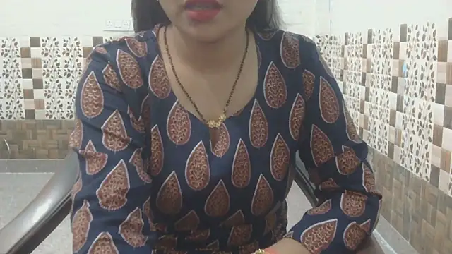 Snapshot of Sneha_lovely01 chatting on May 22, 2026, 5:38 am Sneha lovely01 online show from May 22, 2026, 5:38 am