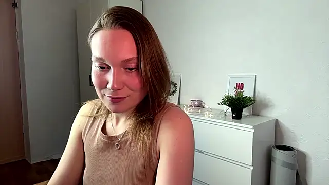 Snapshot of Kalli_ly chatting on February 4, 2026, 2:12 pm Kalli ly online show from February 4, 2026, 2:12 pm