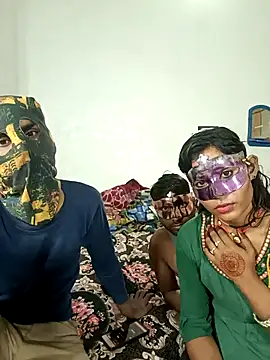 Real-Family online show from November 28, 2025, 3:45 pm