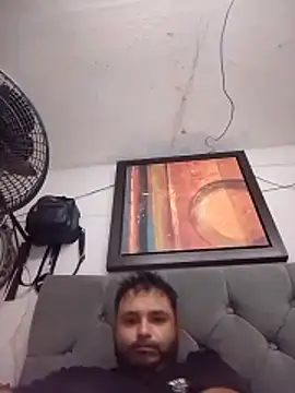 KARNEs24666 online show from March 20, 2026, 1:56 pm