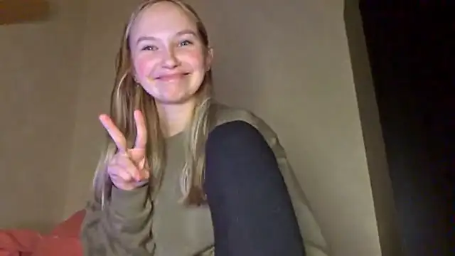 KarinRobertson online show from January 14, 2026, 5:05 pm