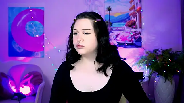 Snapshot of TinaBakers_ chatting on November 19, 2025, 12:16 pm TinaBakers online show from November 19, 2025, 12:16 pm