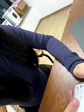 Snapshot of VVCC852 chatting on November 6, 2025, 2:10 pm VVCC852 online show from November 6, 2025, 2:10 pm