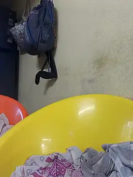 Snapshot of hyd_couple7878 chatting on November 26, 2025, 2:33 am hyd couple7878 online show from November 26, 2025, 2:33 am