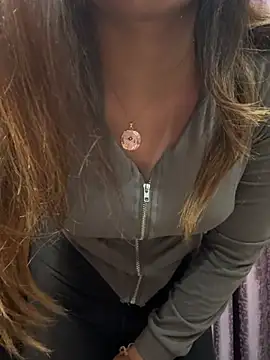 Angel-pune001 online show from February 22, 2026, 8:49 am