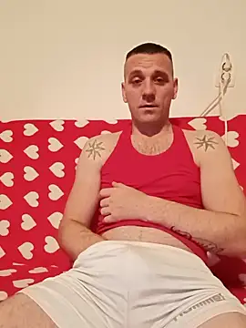 Baiat Finut1 online show from November 2, 2025, 8:58 pm