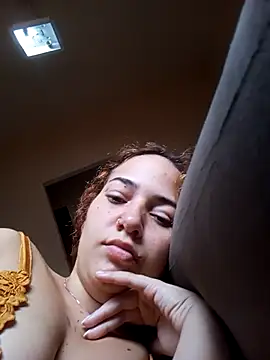 Snapshot of Keti_marques84 chatting on February 3, 2026, 2:55 pm Keti marques84 online show from February 3, 2026, 2:55 pm