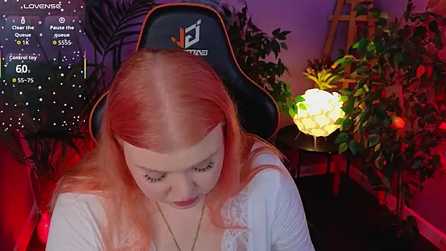 Snapshot of AriettaHeart chatting on November 13, 2025, 8:24 pm AriettaHeart online show from November 13, 2025, 8:24 pm