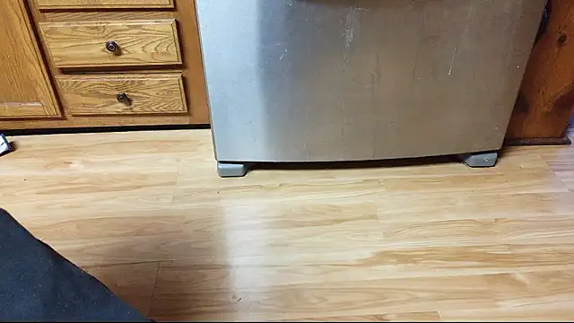 cubedmirror81 online show from March 4, 2026, 11:45 pm