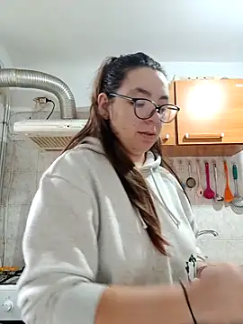 Snapshot of Baby_Myla chatting on November 20, 2025, 8:37 am Baby Myla online show from November 20, 2025, 8:37 am