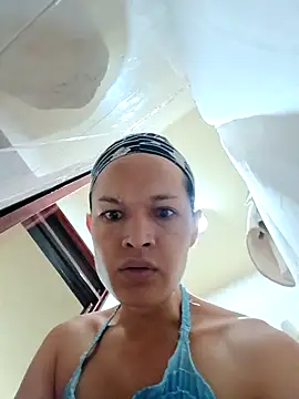 PaulinaLondra2 online show from November 25, 2025, 12:16 pm