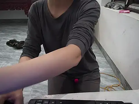 ---Lusi03--- online show from February 18, 2026, 3:19 pm