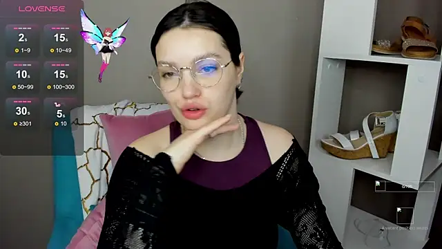 Karina Kellyy online show from November 16, 2025, 2:49 am